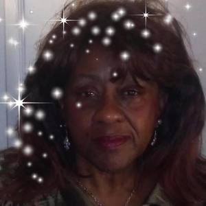 Meet your Posher, Lois